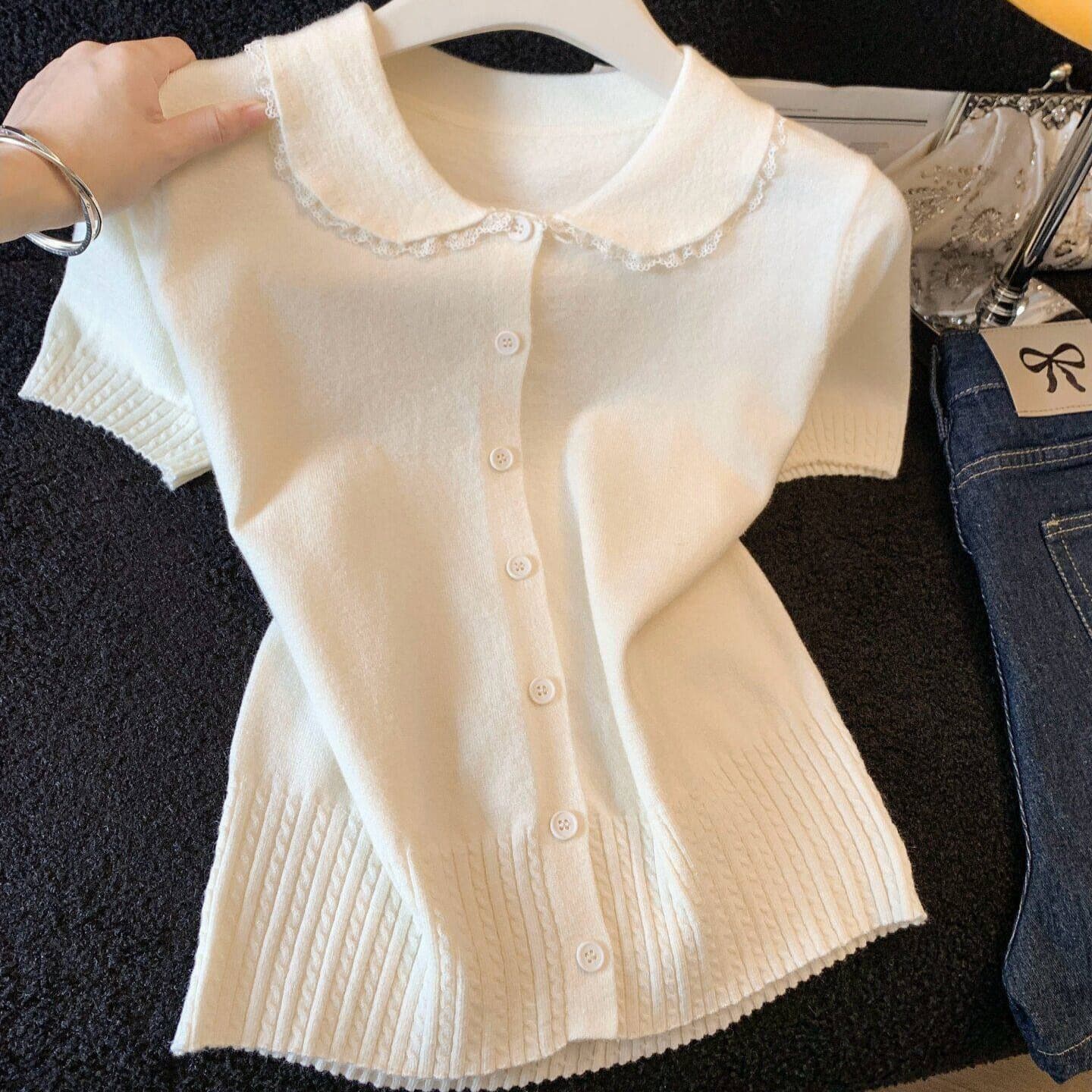 Kochis Uniquely Beautiful Summer Knit Bottoming Shirt