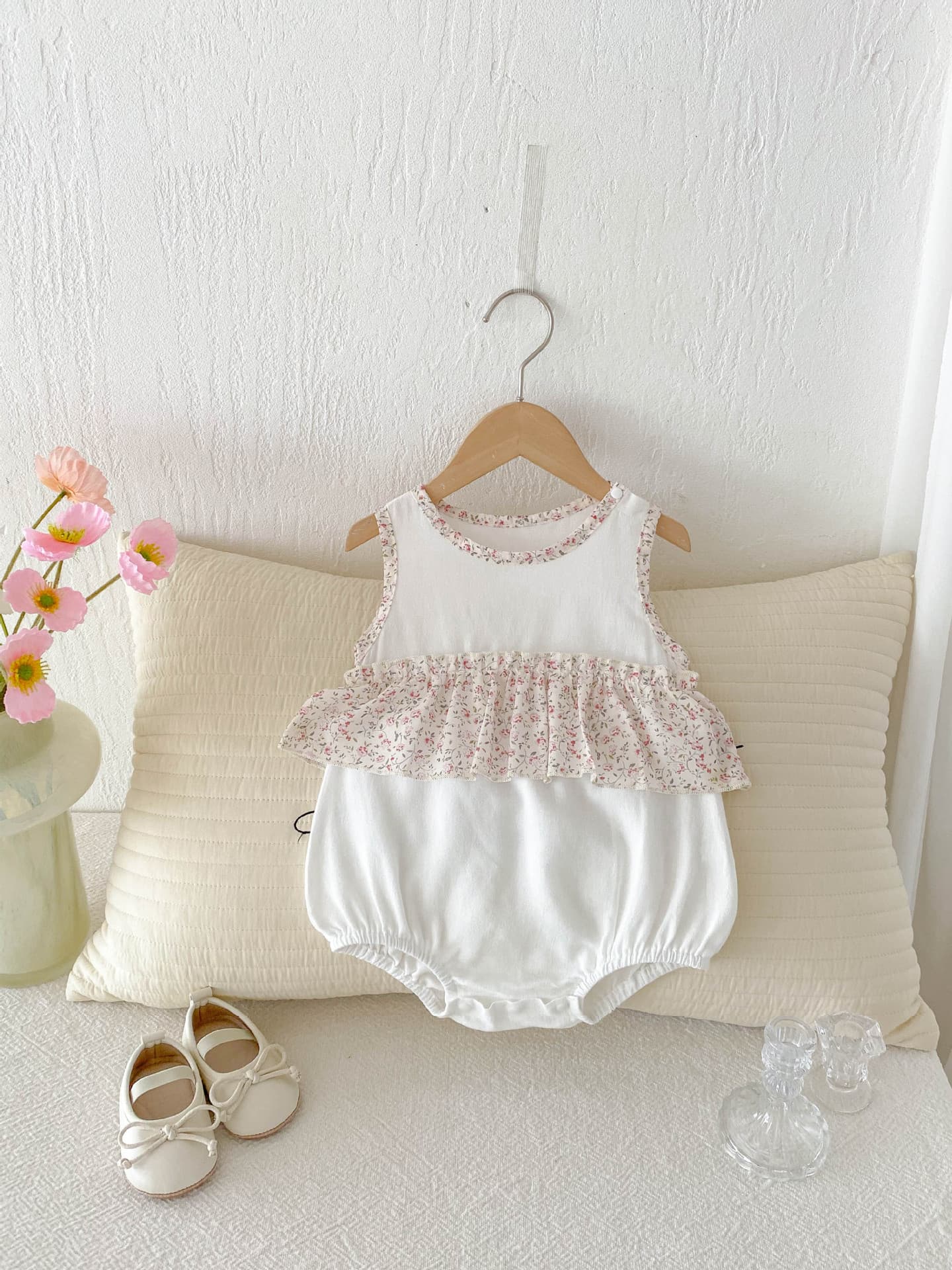 Baby Summer Clothes Lightweight Onesie With Charming Floral Print, Cute Princess Style Crawling Outfit For Girls — alternate view