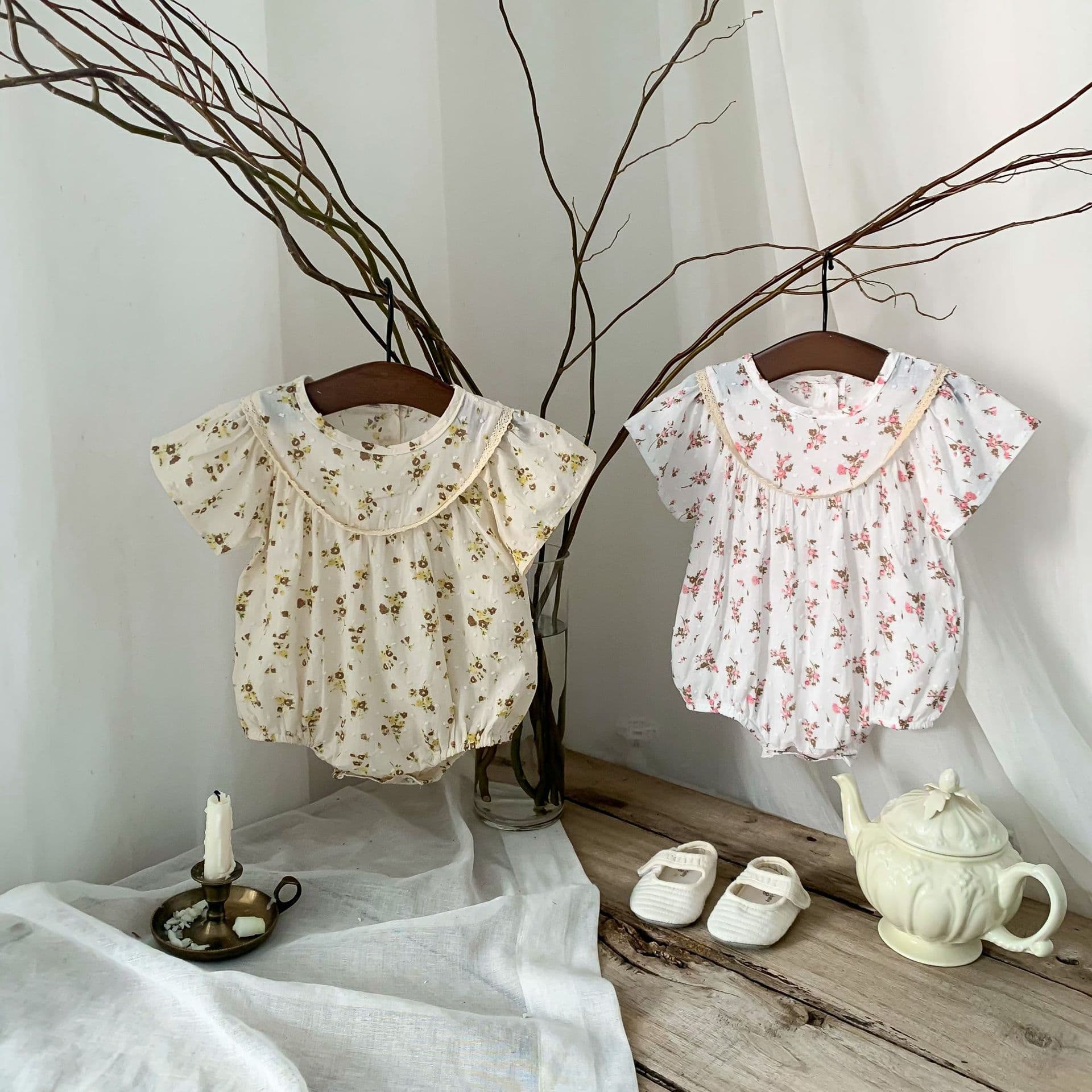 Baby Fresh Floral Princess Flutter Sleeve Triangular Romper Summer Countryside Style Cool Bodysuit
