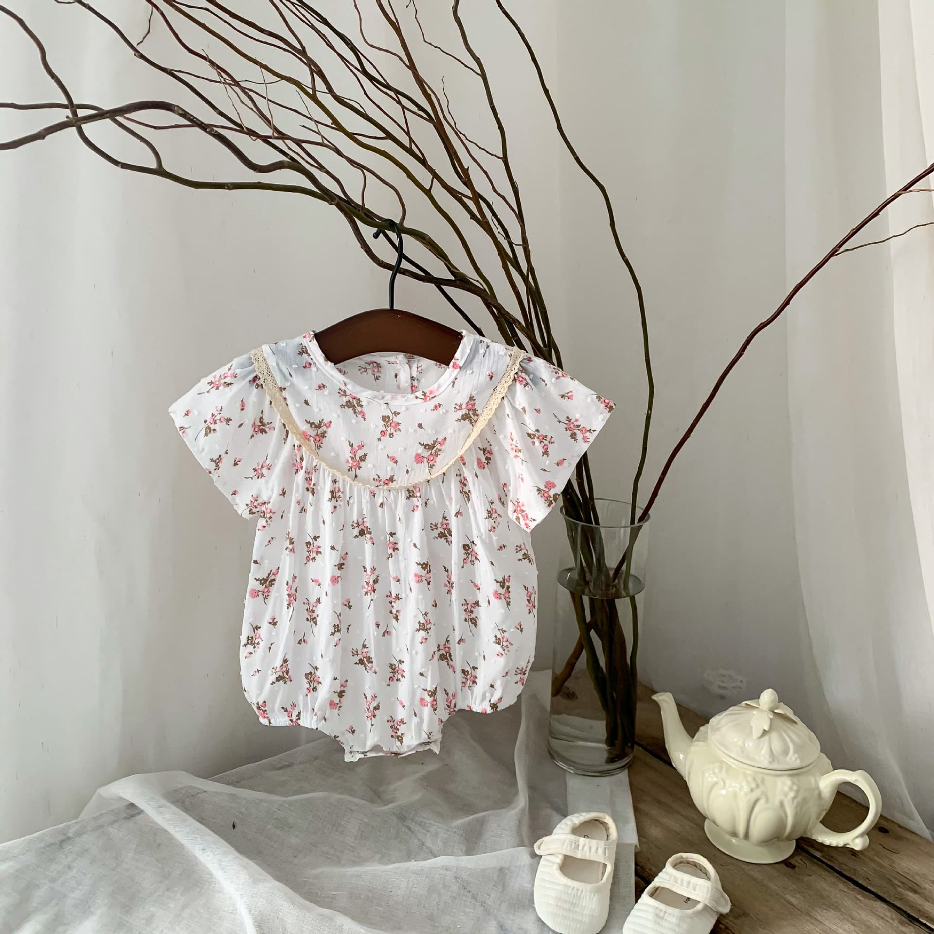 Baby Fresh Floral Princess Flutter Sleeve Triangular Romper Summer Countryside Style Cool Bodysuit — alternate view